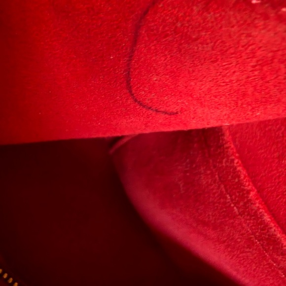 Louis Vuitton Damier Ebene Tote with Red Interior and Gold Hardware - Picture 13 of 15